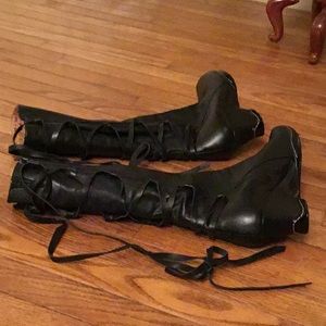 Women’s boots, Black,  Size 8.5, Brand New With Tag